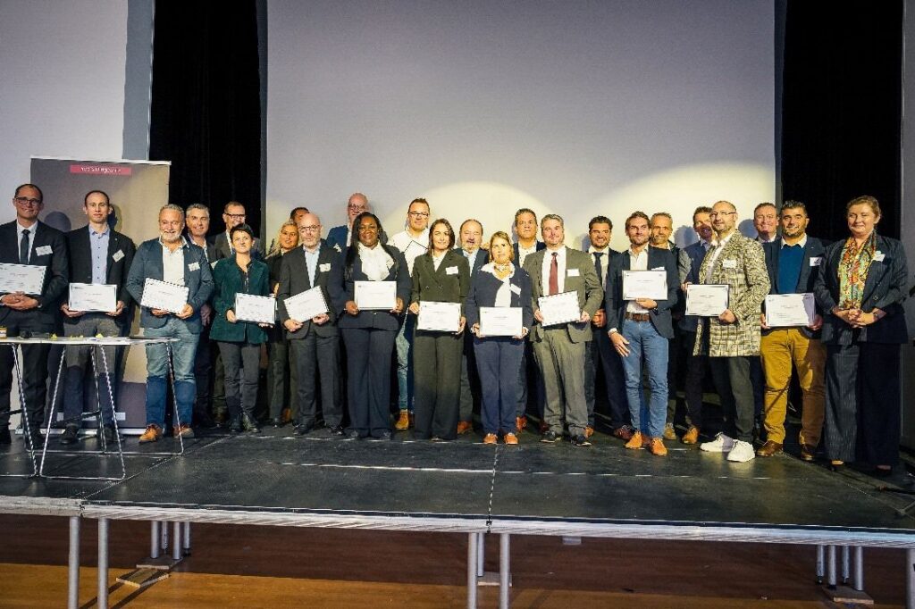 LA RECHERCHE DE L’EXCELLENCE : L’ADN INCHANGÉE DE NOTRE CHÈRE DG, MME EVA ANOSSÉ